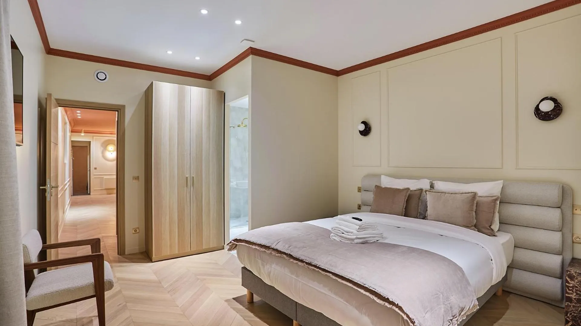 Apartment 3 Bedrooms Center Of Paris By Studio Prestige