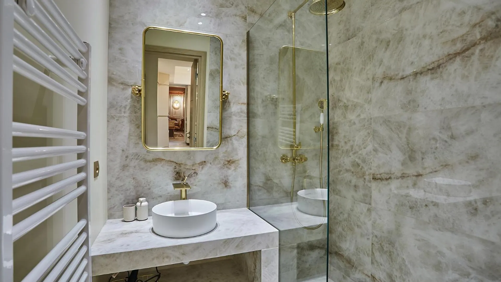 Apartment 3 Bedrooms Center Of Paris By Studio Prestige