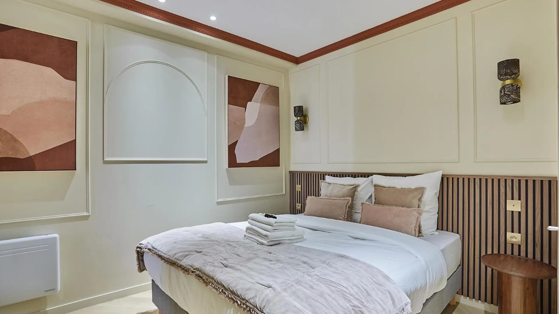 Apartment 3 Bedrooms Center Of Paris By Studio Prestige